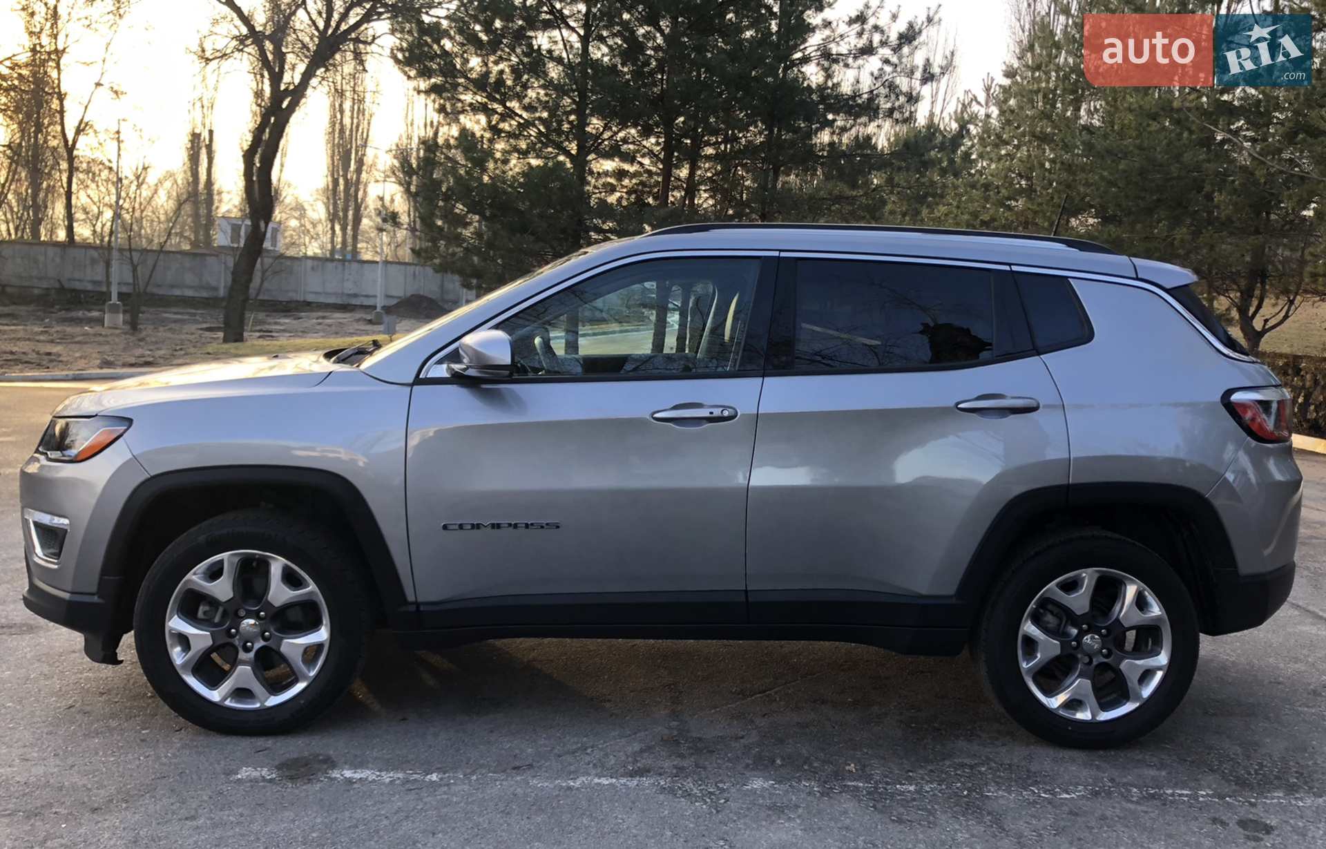 2019 Jeep Compass - мініатюра 17