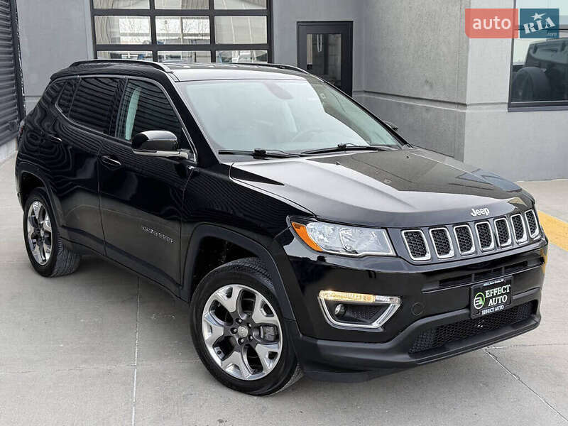 Позашляховик / Кросовер Jeep Compass 2020 в Львові