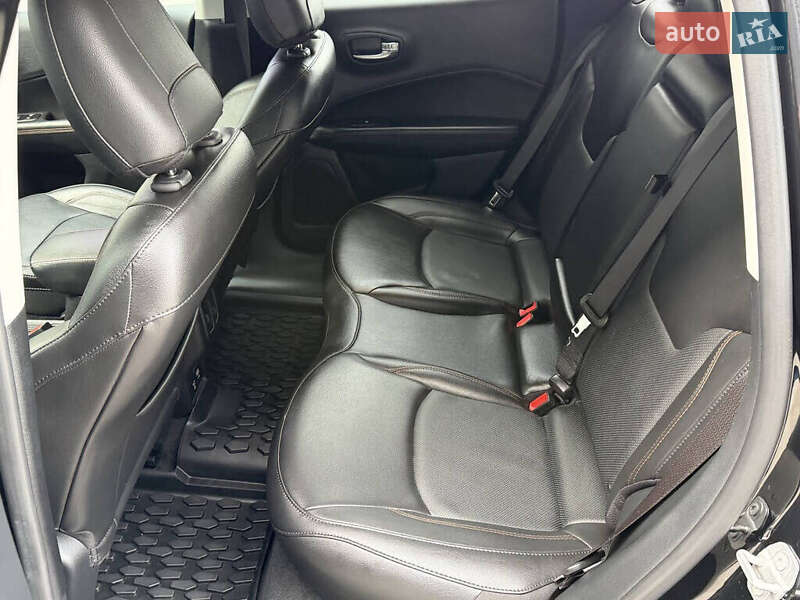 Позашляховик / Кросовер Jeep Compass 2020 в Львові