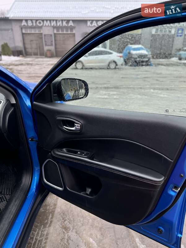 Позашляховик / Кросовер Jeep Compass 2017 в Сумах фото 19 Позашляховик / Кросовер Jeep Compass 2017 в Сумах