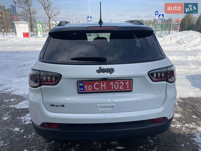 Позашляховик / Кросовер Jeep Compass 2024 в Києві фото 15 Позашляховик / Кросовер Jeep Compass 2024 в Києві