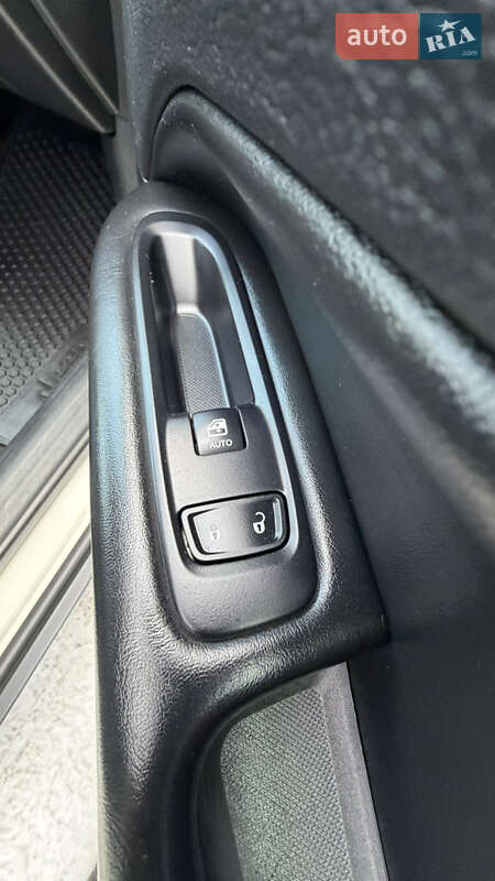 Позашляховик / Кросовер Jeep Compass 2018 в Дубні фото 49 Позашляховик / Кросовер Jeep Compass 2018 в Дубні