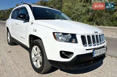 Внедорожник / Кроссовер Jeep Compass 2016 в Днепре
