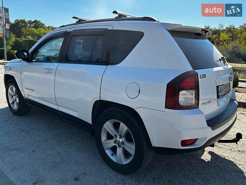 Позашляховик / Кросовер Jeep Compass 2016 в Дніпрі