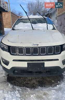 Внедорожник / Кроссовер Jeep Compass 2017 в Хмельницком