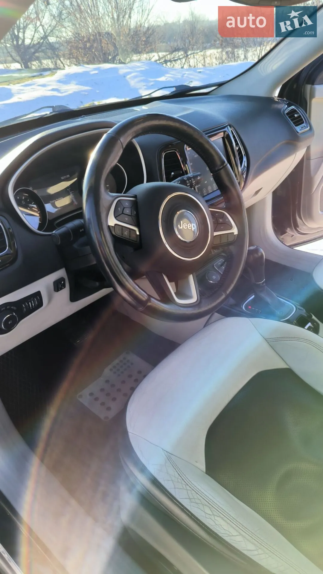 2017 Jeep Compass - мініатюра 22