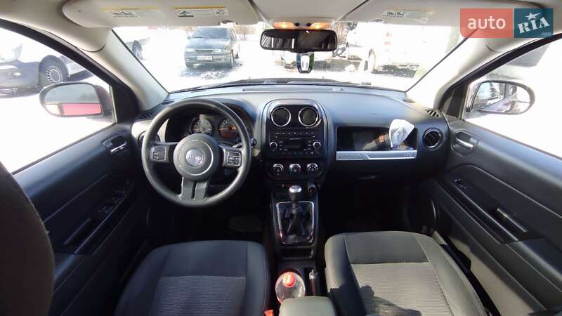 Внедорожник / Кроссовер Jeep Compass 2015 в Покотиловке