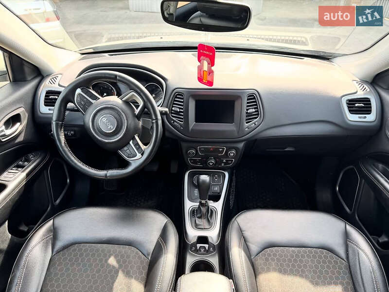 Позашляховик / Кросовер Jeep Compass 2017 в Києві