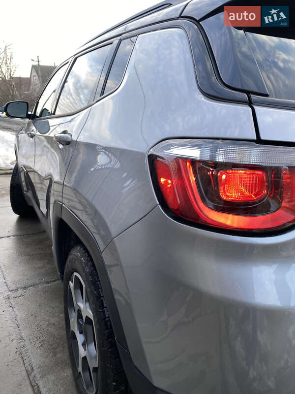 Позашляховик / Кросовер Jeep Compass 2022 в Лубнах