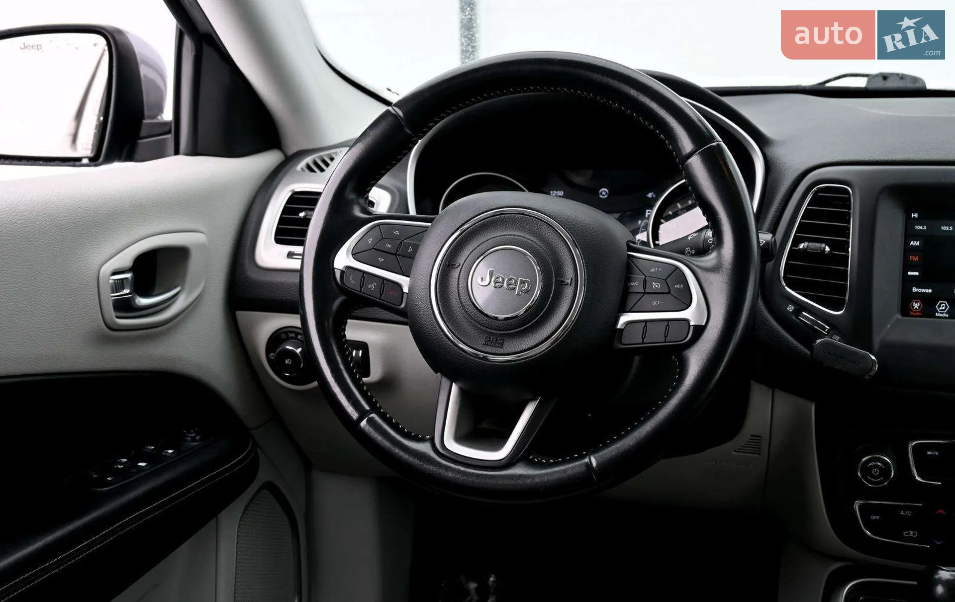 2018 Jeep Compass - мініатюра 18
