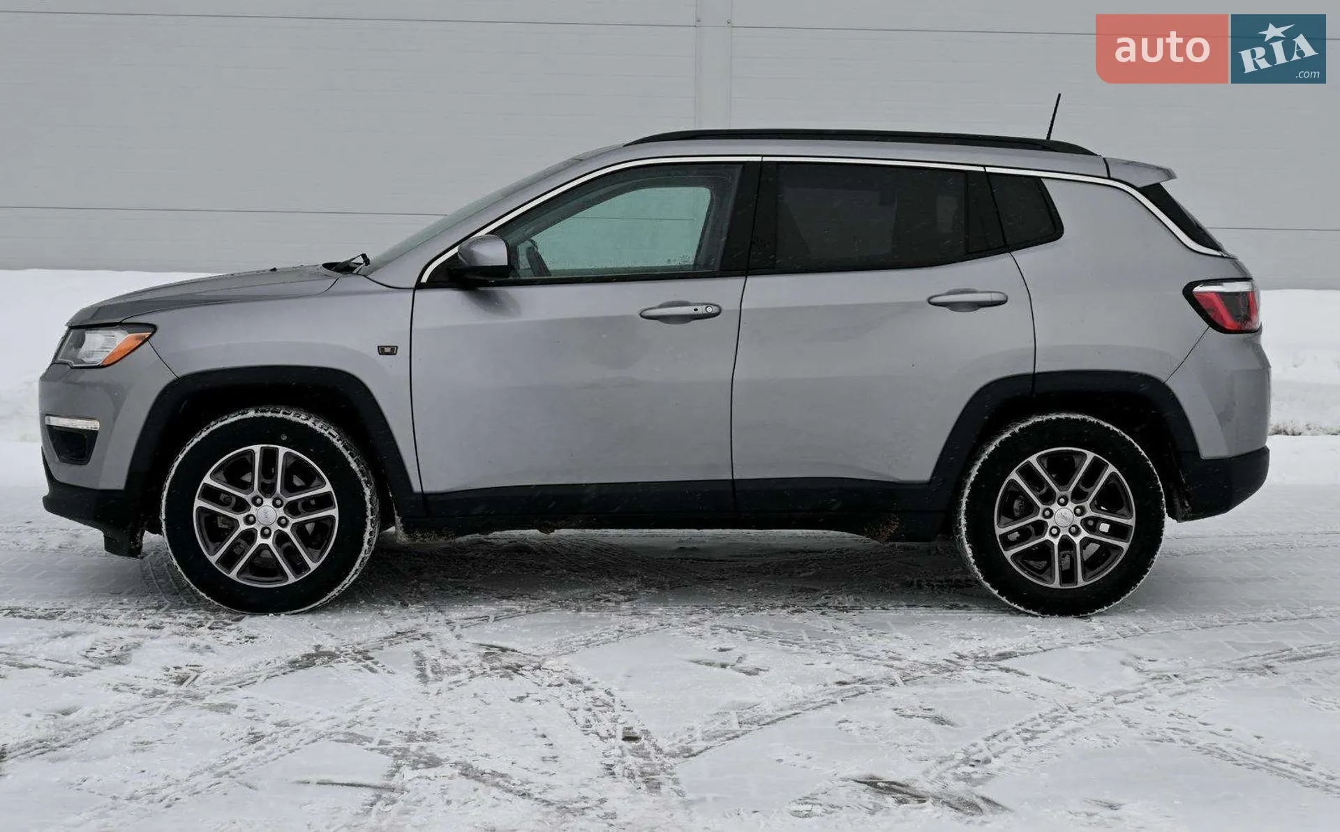 2018 Jeep Compass - мініатюра 3