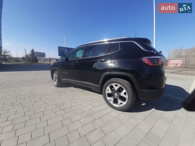 Внедорожник / Кроссовер Jeep Compass 2018 в Ивано-Франковске