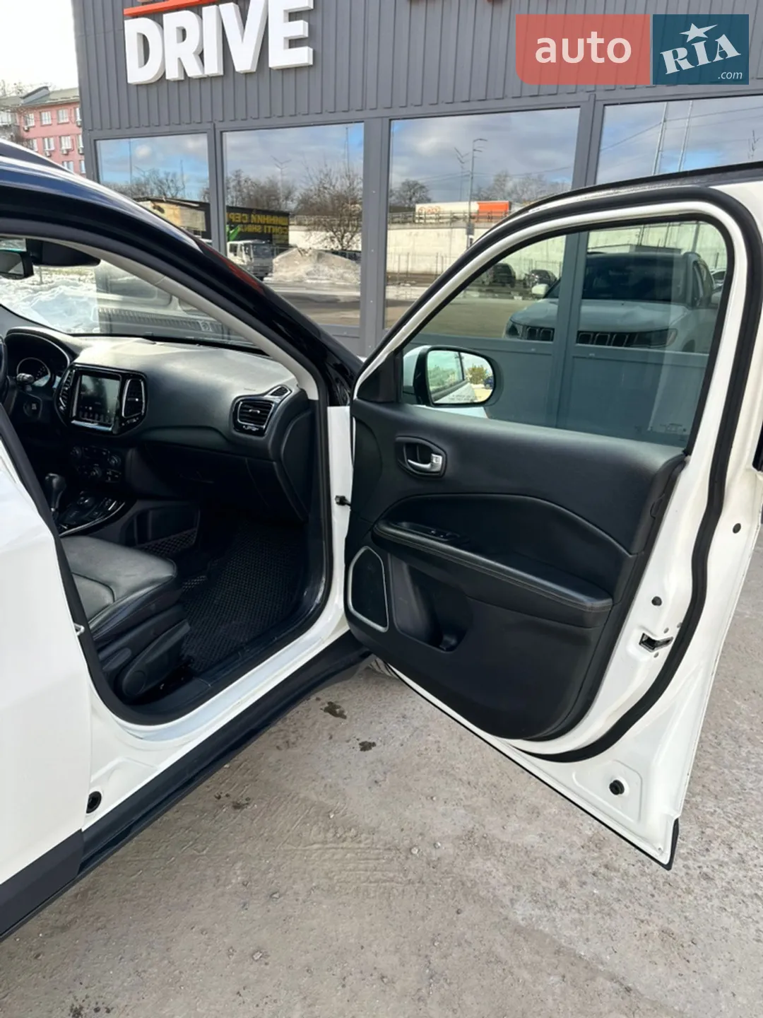 2019 Jeep Compass - мініатюра 18