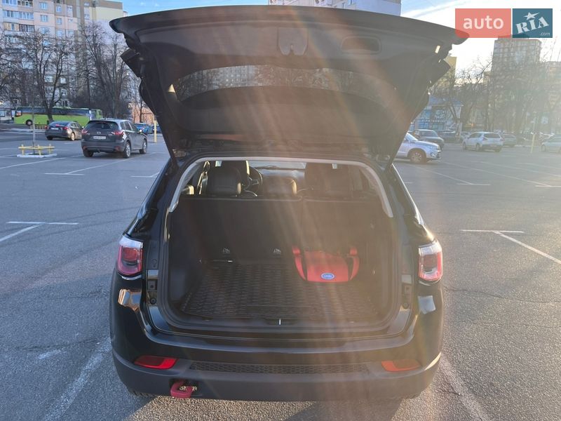 Внедорожник / Кроссовер Jeep Compass 2017 в Броварах