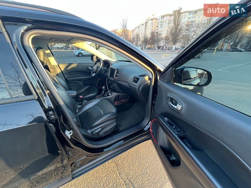 Внедорожник / Кроссовер Jeep Compass 2017 в Броварах