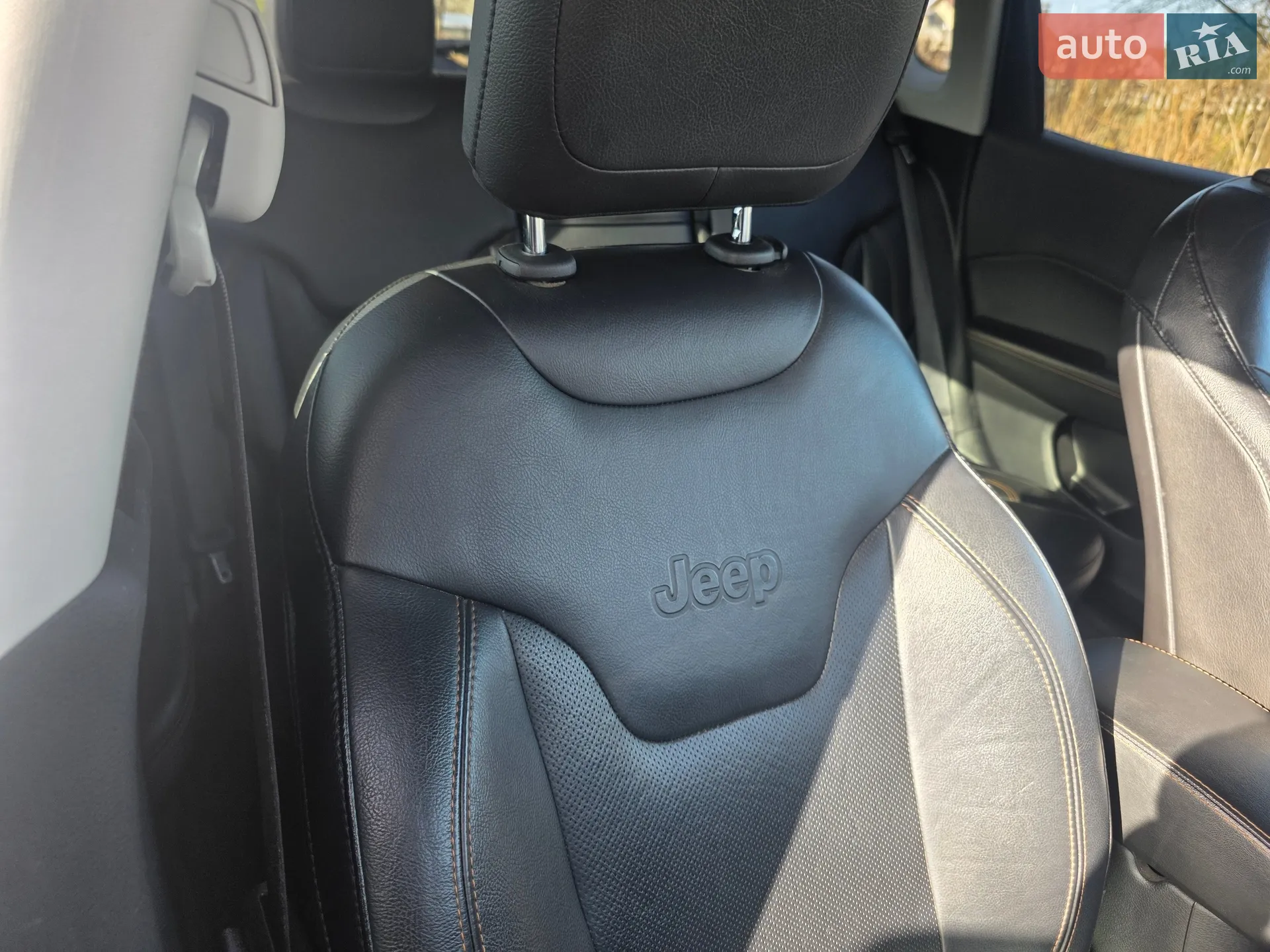 2017 Jeep Compass - мініатюра 31