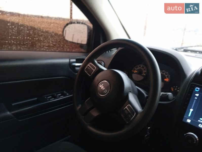 Позашляховик / Кросовер Jeep Compass 2015 в Брошневі-Облозі