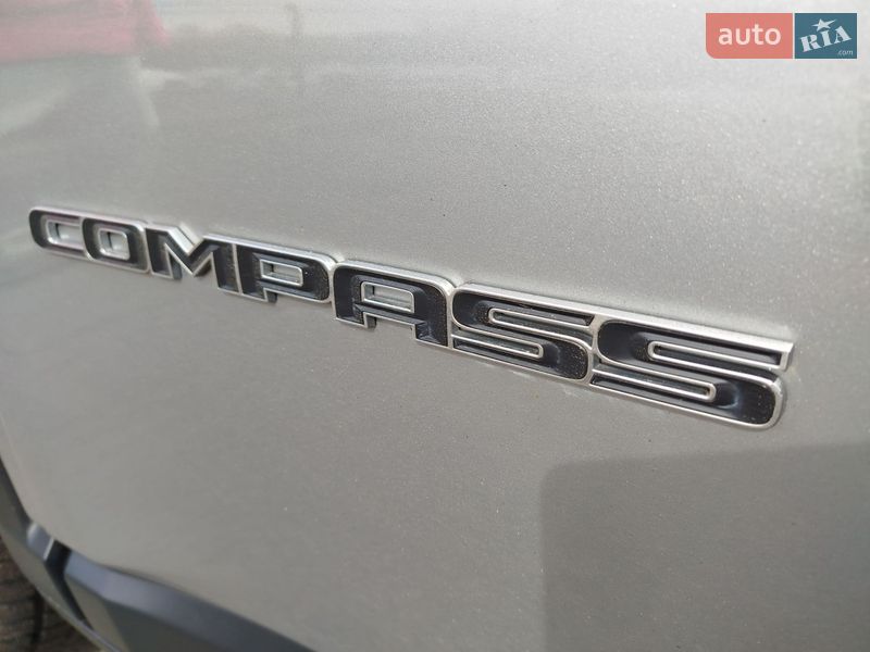 Внедорожник / Кроссовер Jeep Compass 2019 в Киеве