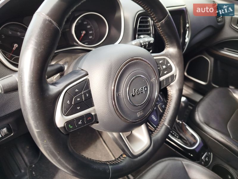 Внедорожник / Кроссовер Jeep Compass 2019 в Киеве