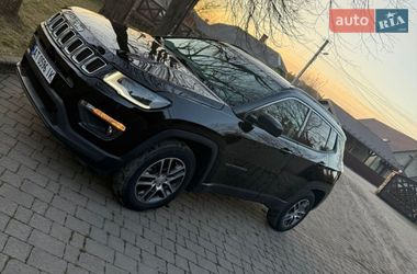 Внедорожник / Кроссовер Jeep Compass 2017 в Калуше