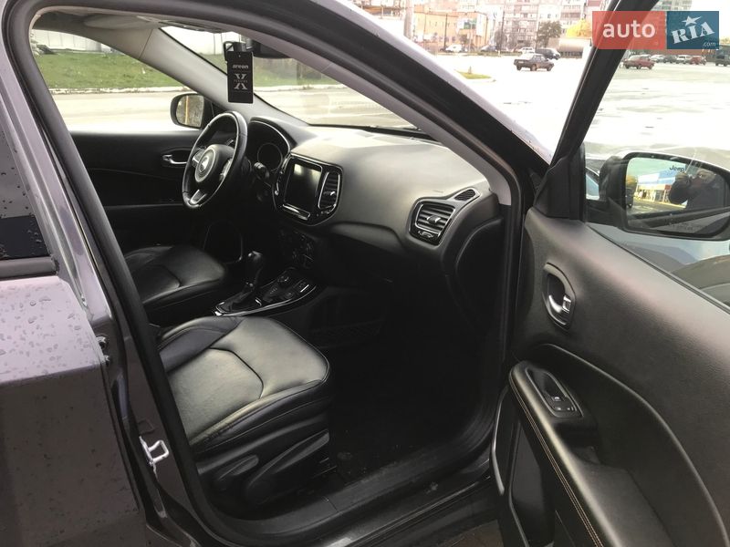 Внедорожник / Кроссовер Jeep Compass 2018 в Сумах