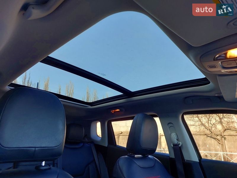 Внедорожник / Кроссовер Jeep Compass 2017 в Одессе