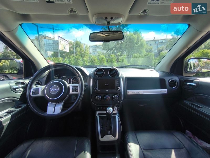 Внедорожник / Кроссовер Jeep Compass 2014 в Киеве