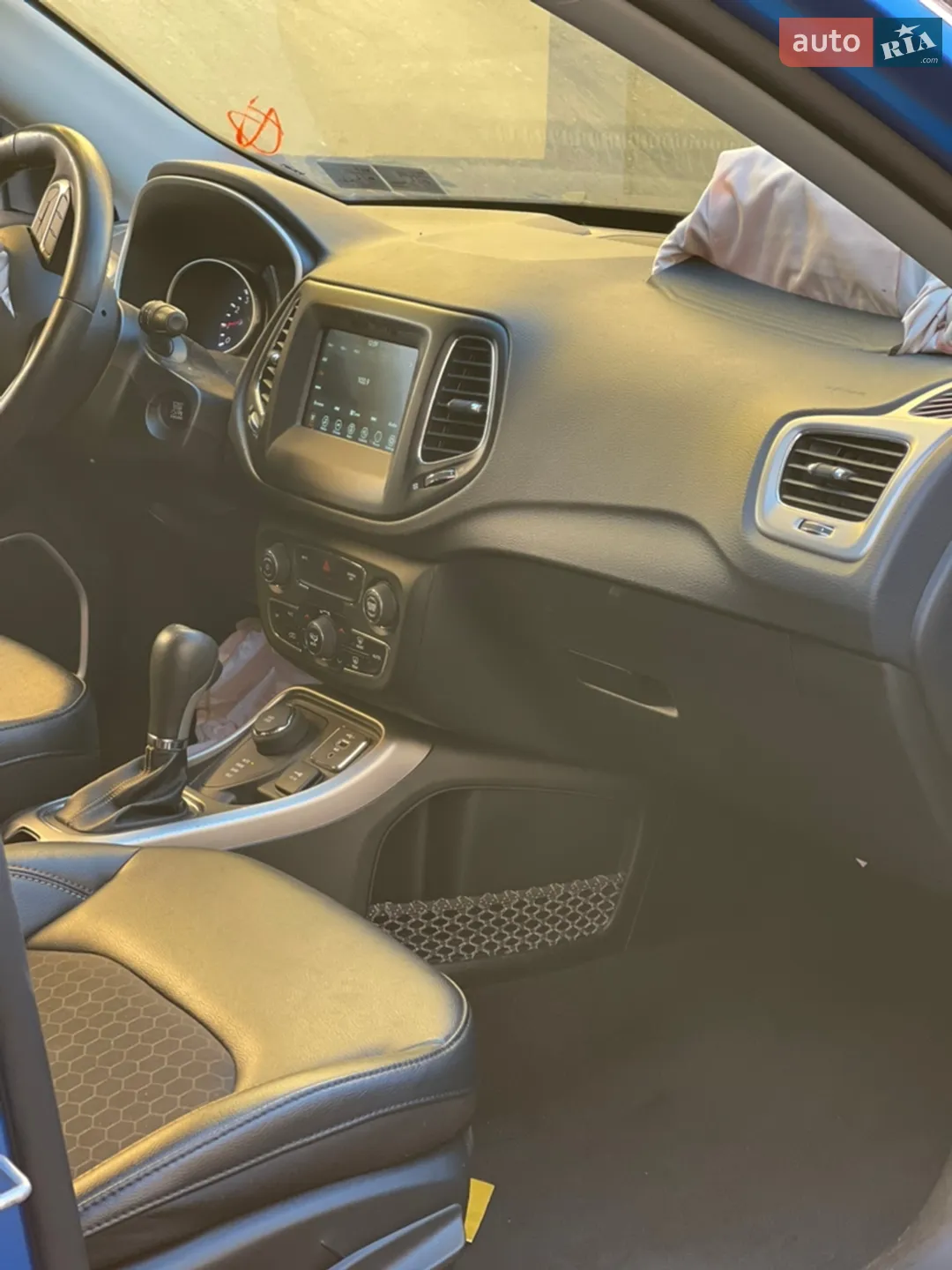 2020 Jeep Compass - мініатюра 12