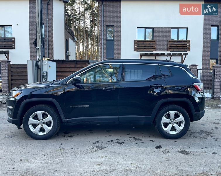 Внедорожник / Кроссовер Jeep Compass 2019 в Киеве