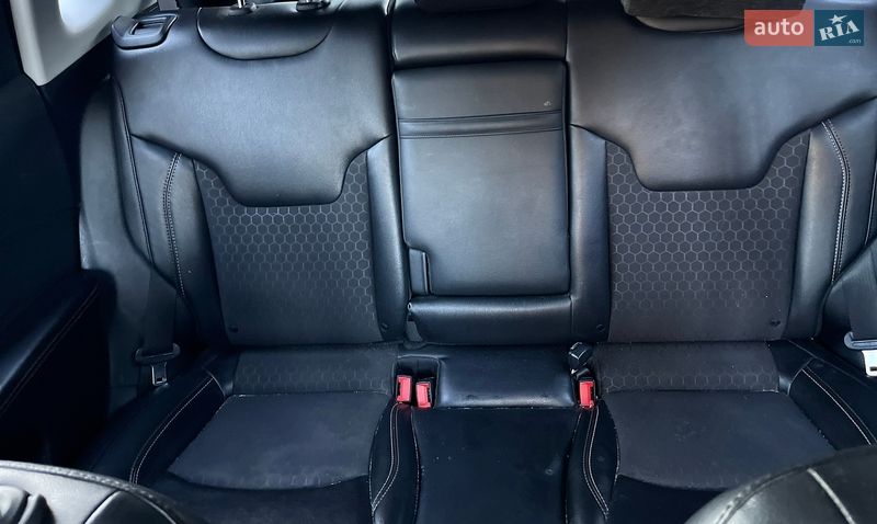 Внедорожник / Кроссовер Jeep Compass 2019 в Киеве