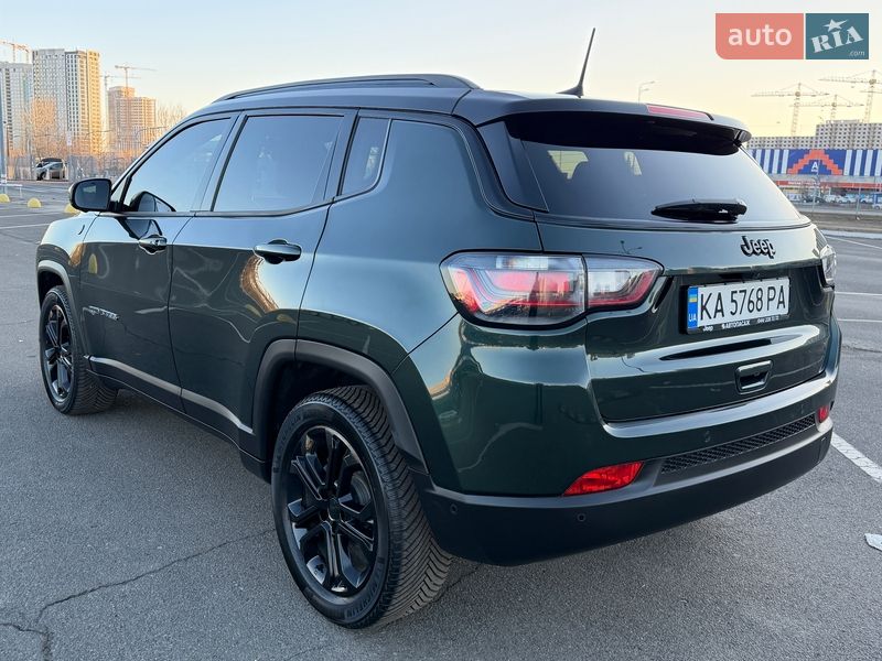 Внедорожник / Кроссовер Jeep Compass 2025 в Киеве