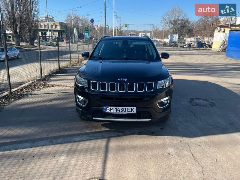 Внедорожник / Кроссовер Jeep Compass 2018 в Киеве