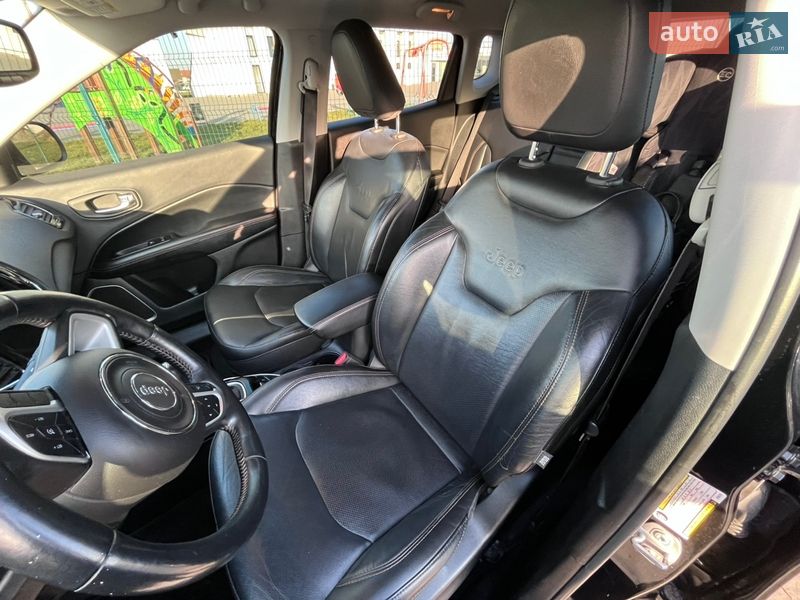 Позашляховик / Кросовер Jeep Compass 2018 в Ужгороді
