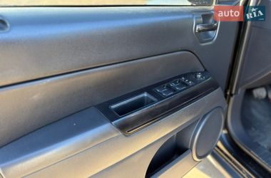 Внедорожник / Кроссовер Jeep Compass 2012 в Вольногорске фото 15 Внедорожник / Кроссовер Jeep Compass 2012 в Вольногорске