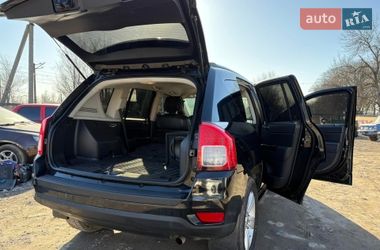 Внедорожник / Кроссовер Jeep Compass 2012 в Вольногорске фото 19 Внедорожник / Кроссовер Jeep Compass 2012 в Вольногорске
