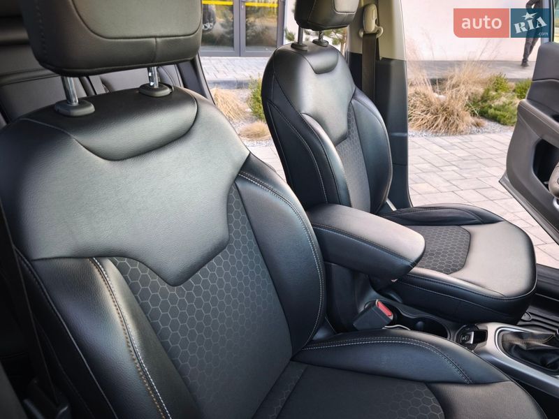 Внедорожник / Кроссовер Jeep Compass 2018 в Луцке