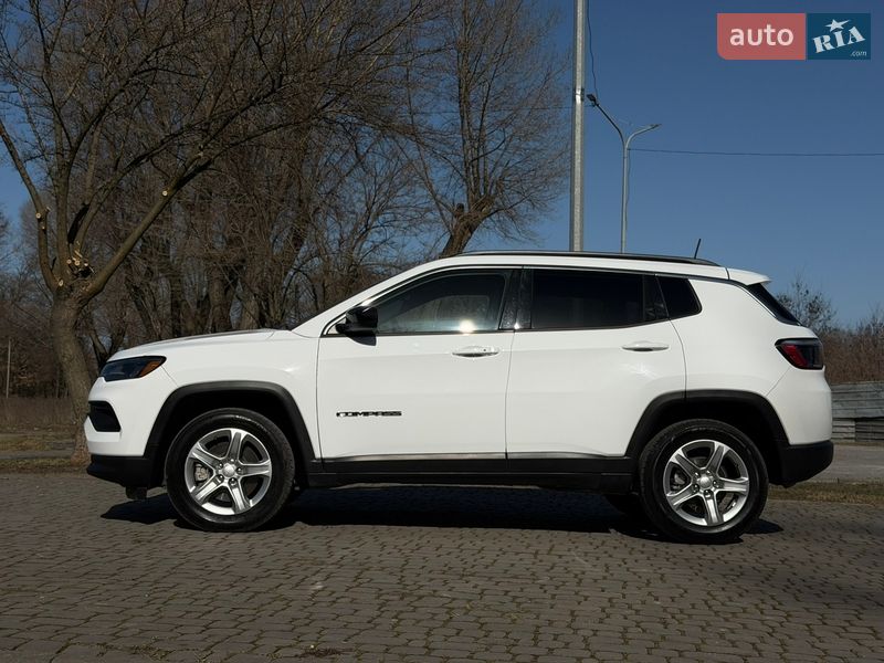Внедорожник / Кроссовер Jeep Compass 2023 в Каменском