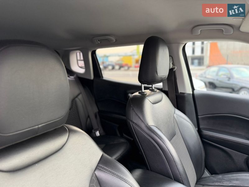 Внедорожник / Кроссовер Jeep Compass 2019 в Львове