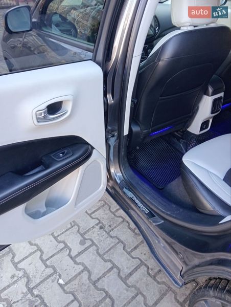 Внедорожник / Кроссовер Jeep Compass 2018 в Ивано-Франковске