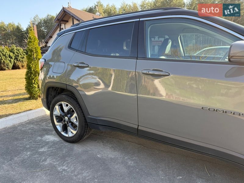 Внедорожник / Кроссовер Jeep Compass 2019 в Киеве