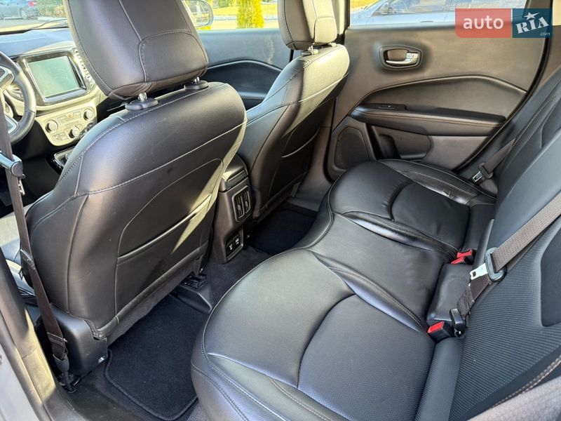 Внедорожник / Кроссовер Jeep Compass 2019 в Киеве