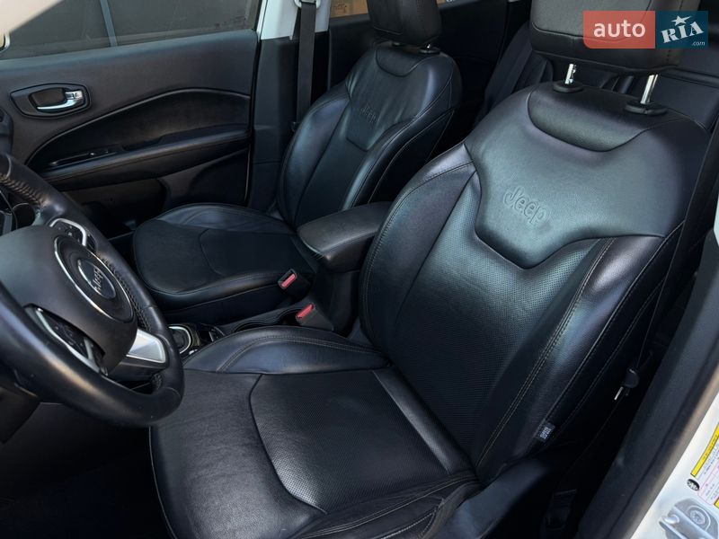 Внедорожник / Кроссовер Jeep Compass 2018 в Калуше