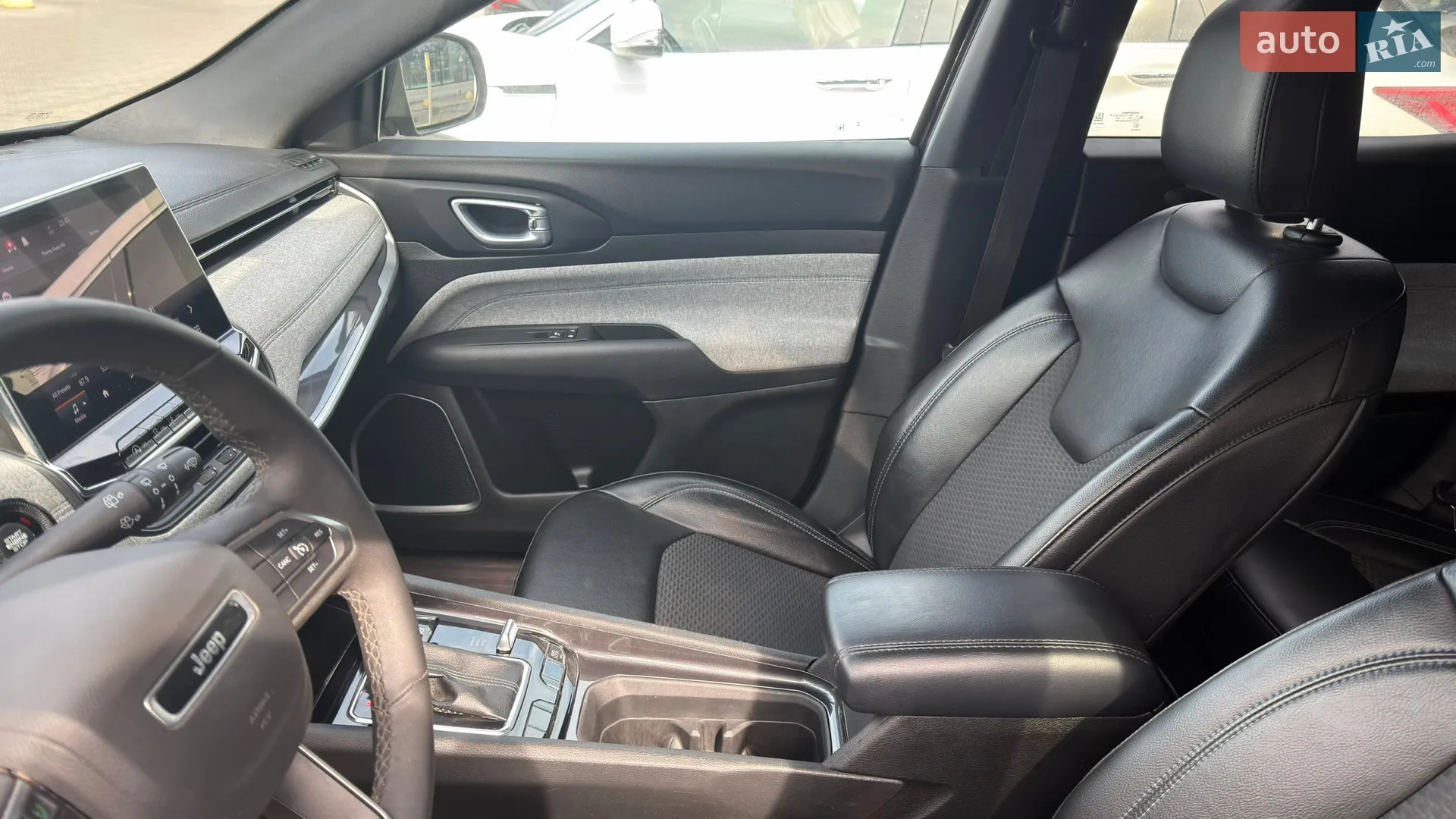 2023 Jeep Compass - мініатюра 47