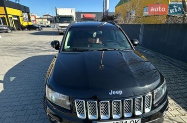 Внедорожник / Кроссовер Jeep Compass 2015 в Киеве
