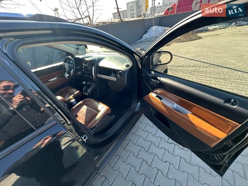 Внедорожник / Кроссовер Jeep Compass 2015 в Киеве