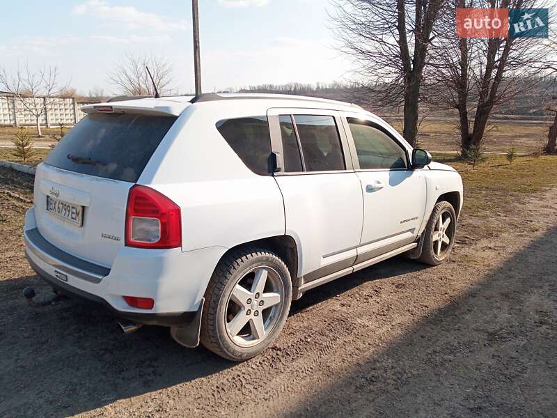Внедорожник / Кроссовер Jeep Compass 2011 в Каменец-Подольском