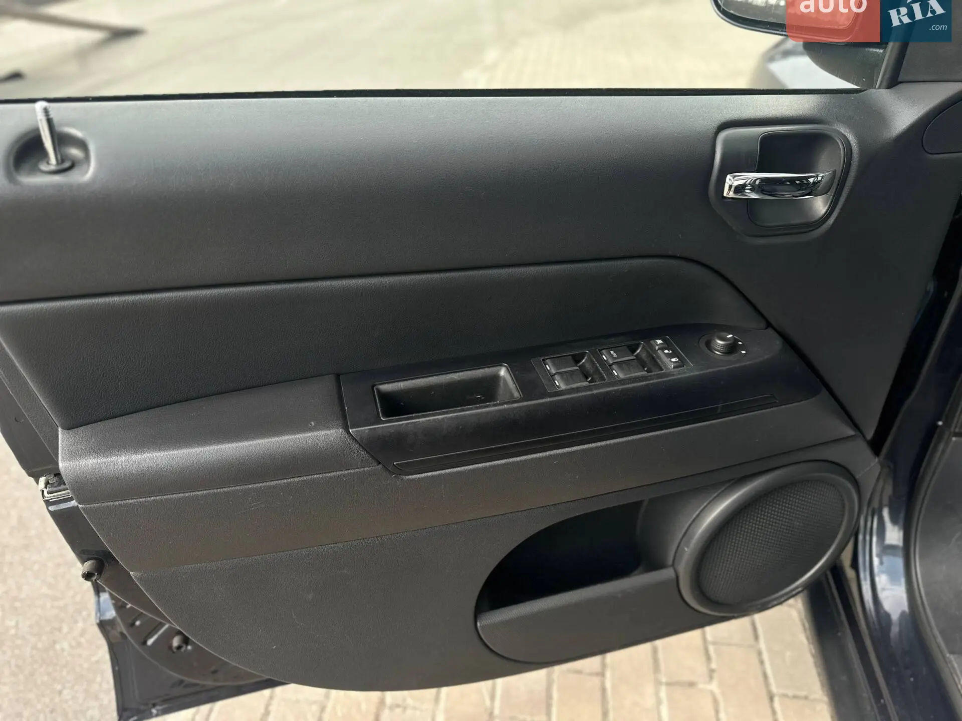 2014 Jeep Compass - мініатюра 9