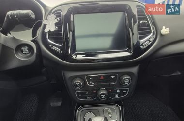 Внедорожник / Кроссовер Jeep Compass 2017 в Сумах
