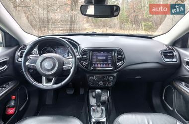 Внедорожник / Кроссовер Jeep Compass 2021 в Киеве