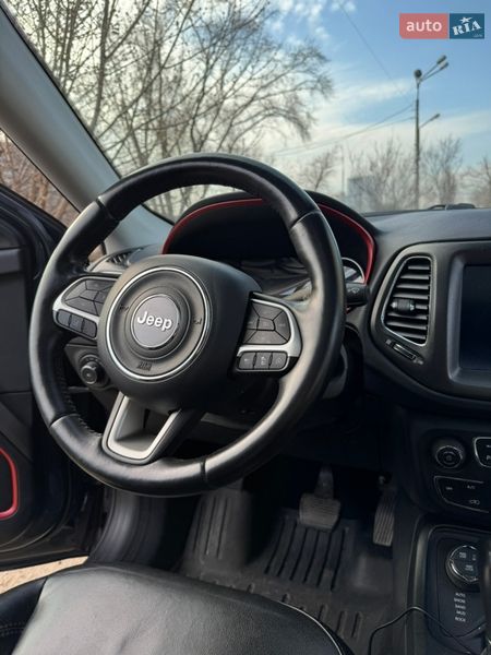 Позашляховик / Кросовер Jeep Compass 2018 в Києві фото 17 Позашляховик / Кросовер Jeep Compass 2018 в Києві